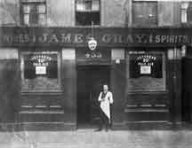 Empire Bar 455 Gallowgate owned by James Gray